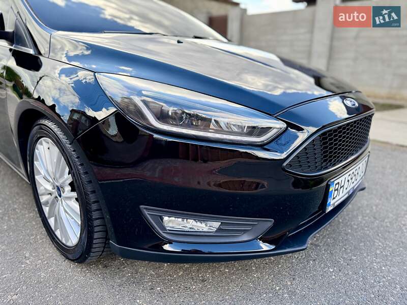 Седан Ford Focus 2017 в Одессе