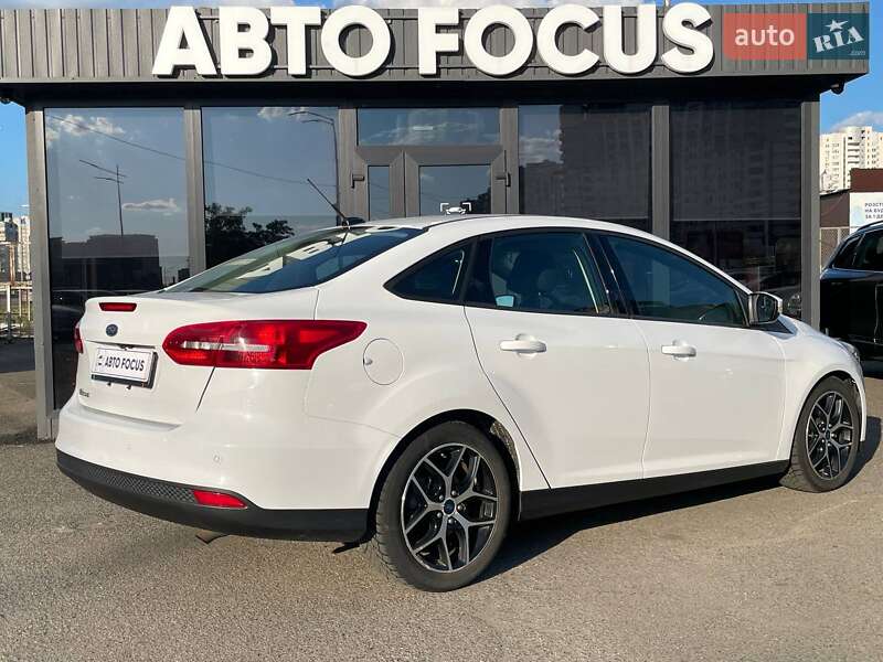 Седан Ford Focus 2017 в Києві