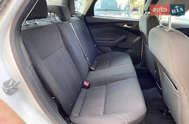 Седан Ford Focus 2017 в  фото 14 Седан Ford Focus 2017 в