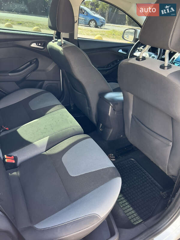 Седан Ford Focus 2013 в Ивано-Франковске