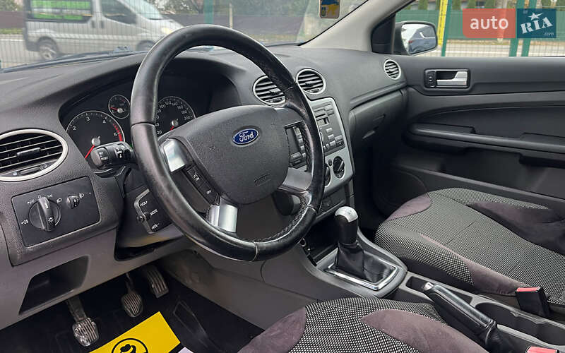 Седан Ford Focus 2006 в Коломиї