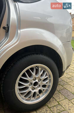 Хетчбек Ford Focus 2005 в 