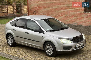 Хетчбек Ford Focus 2005 в 