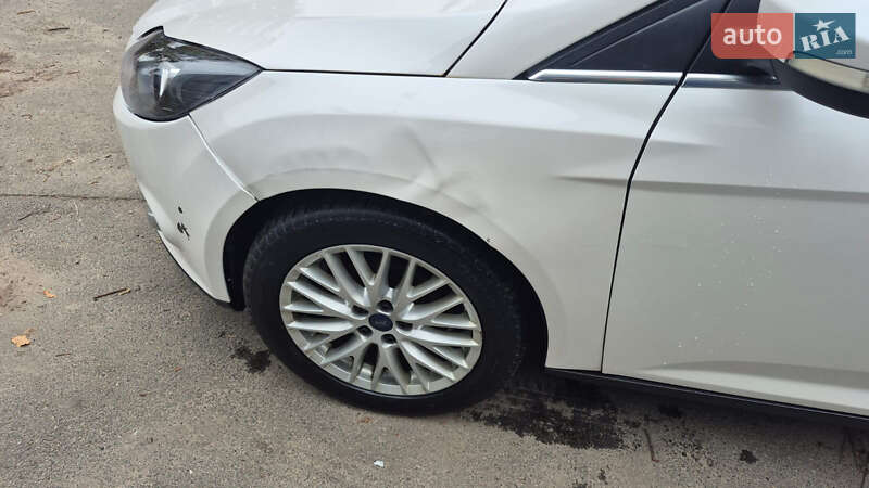 Седан Ford Focus 2014 в Києві