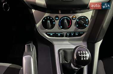 Універсал Ford Focus 2011 в 