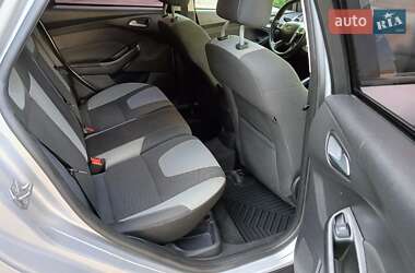 Седан Ford Focus 2012 в 
