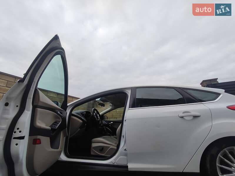 Хетчбек Ford Focus 2013 в Тернополі