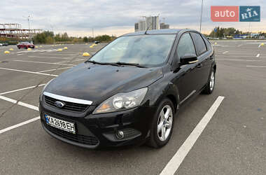Хэтчбек Ford Focus 2010 в Киеве