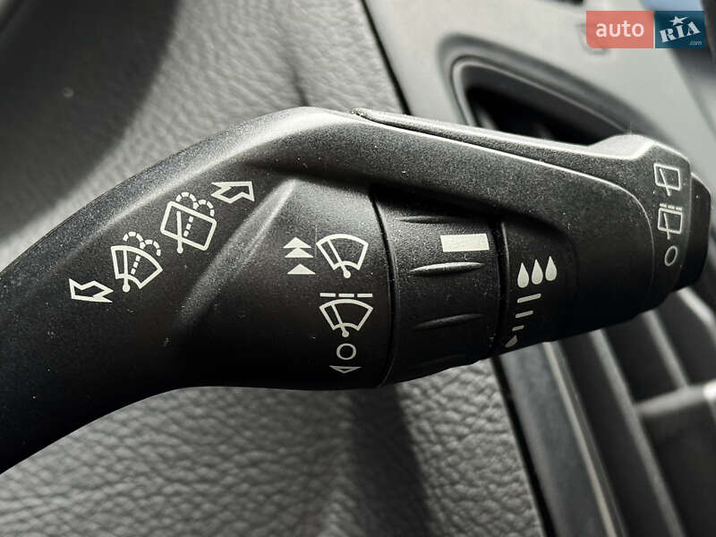 Хетчбек Ford Focus 2017 в Дніпрі фото 25 Хетчбек Ford Focus 2017 в Дніпрі