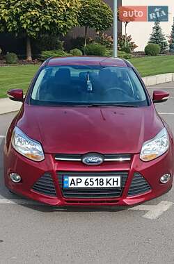 Седан Ford Focus 2013 в 