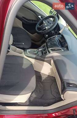 Седан Ford Focus 2013 в 
