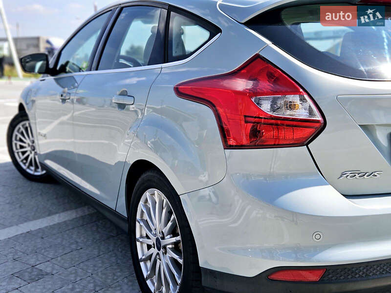 Хетчбек Ford Focus 2014 в Львові