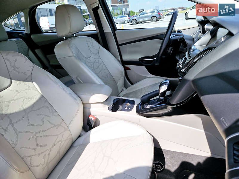 Хетчбек Ford Focus 2014 в Львові