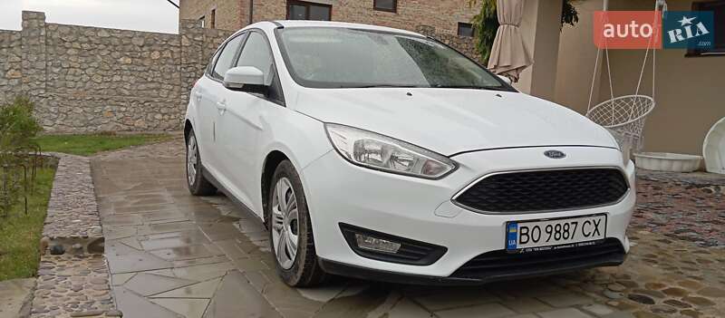 Хетчбек Ford Focus 2015 в Тернополі