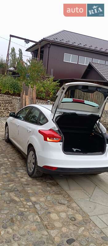 Хетчбек Ford Focus 2015 в Тернополі