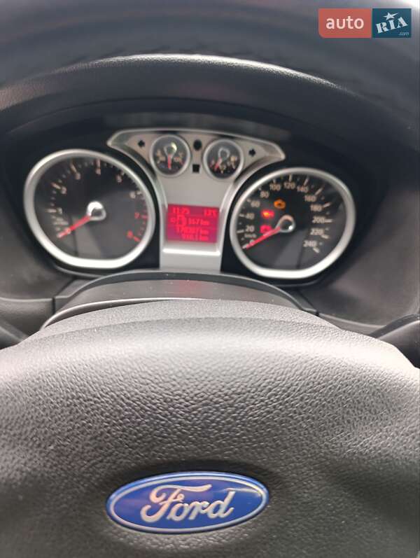Универсал Ford Focus 2010 в Черкассах