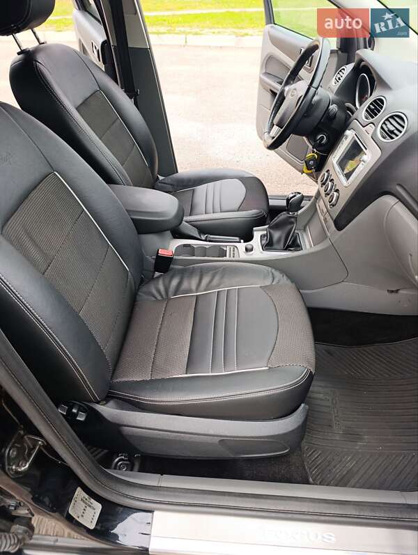 Универсал Ford Focus 2010 в Черкассах