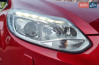 Універсал Ford Focus 2013 в  фото 24 Універсал Ford Focus 2013 в