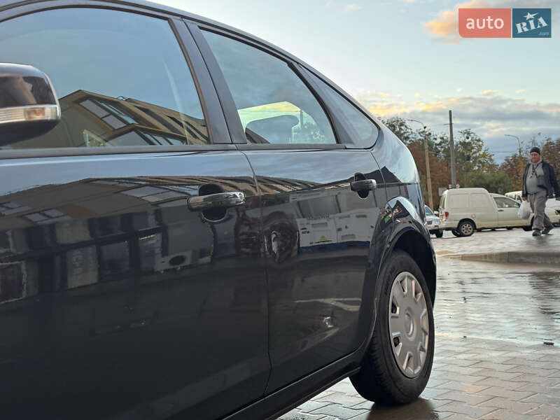 Хэтчбек Ford Focus 2010 в Луцке
