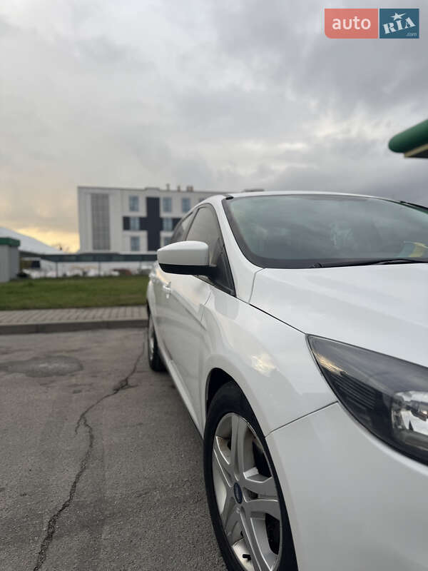 Седан Ford Focus 2016 в Житомирі