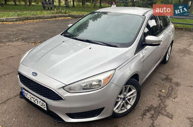 Седан Ford Focus 2015 в 