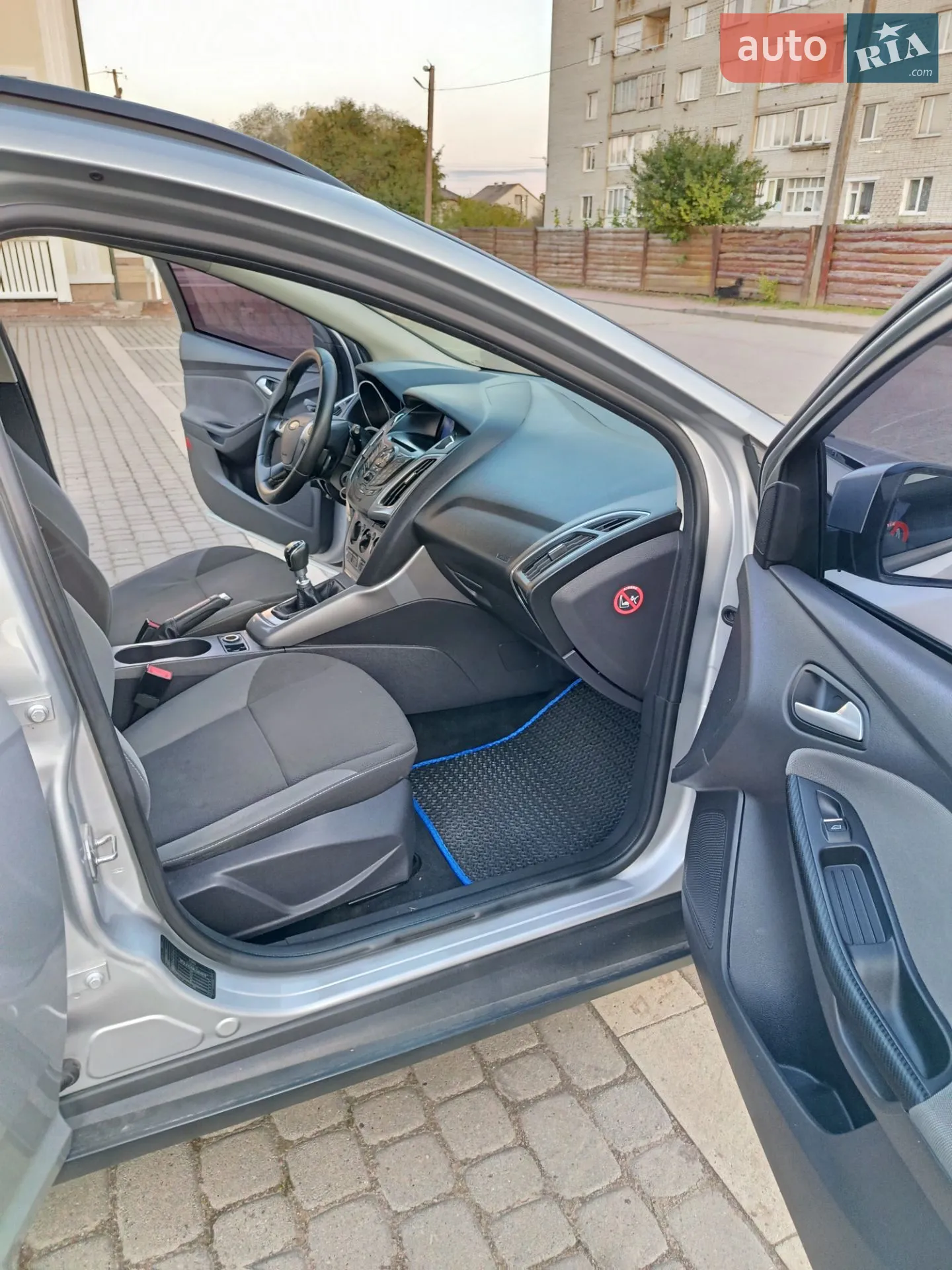 2012 Ford Focus - мініатюра 12