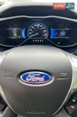 Хэтчбек Ford Focus 2013 в 