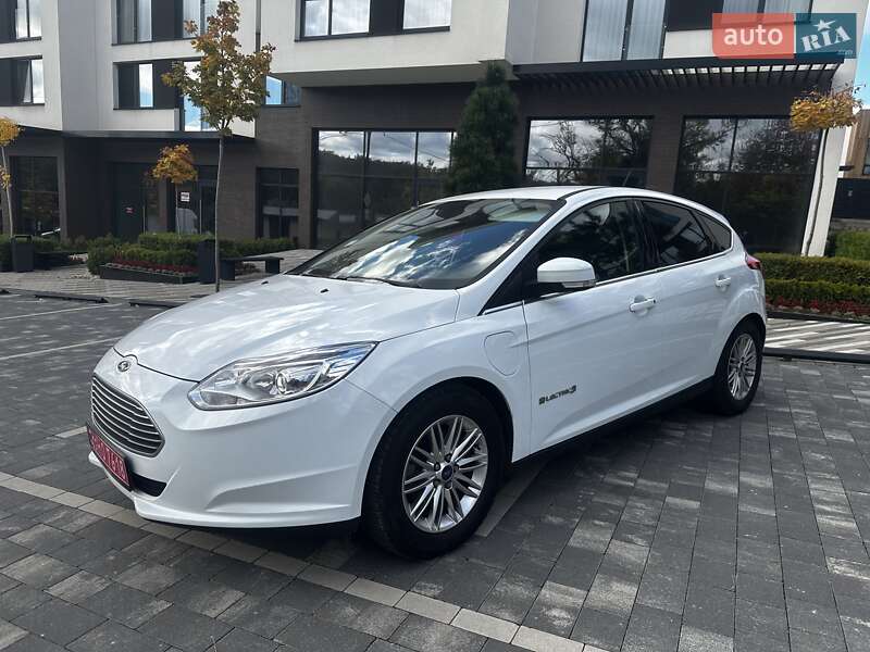 Хэтчбек Ford Focus 2018 в Ужгороде