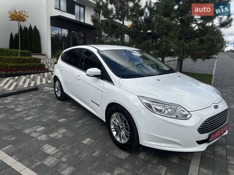 Хэтчбек Ford Focus 2018 в Ужгороде