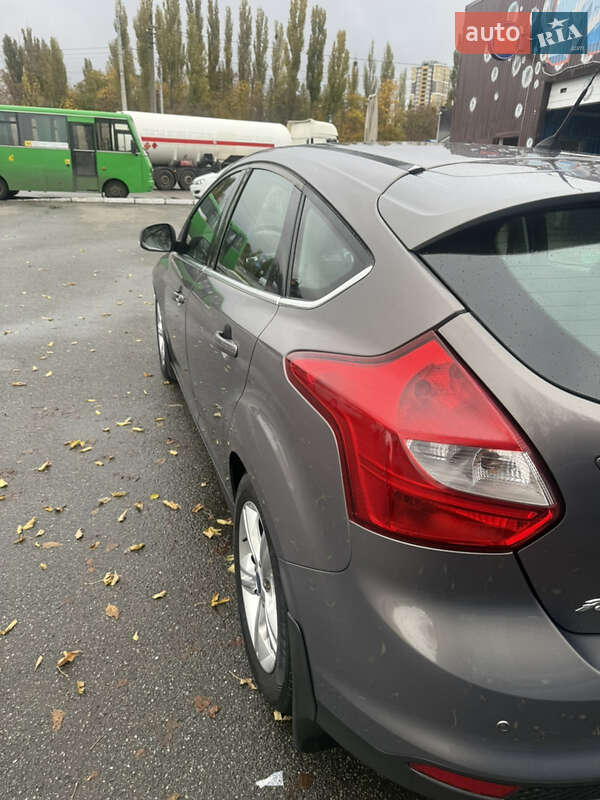 Хетчбек Ford Focus 2013 в Києві фото 8 Хетчбек Ford Focus 2013 в Києві