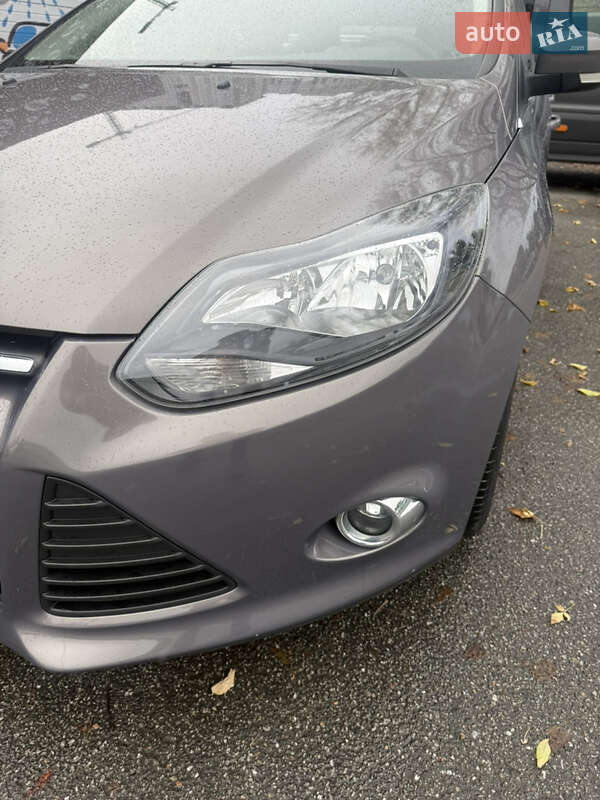 Хетчбек Ford Focus 2013 в Києві фото 10 Хетчбек Ford Focus 2013 в Києві