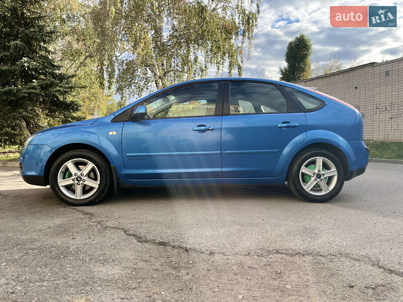 Хетчбек Ford Focus 2007 в Дніпрі