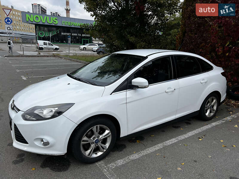 Седан Ford Focus 2012 в Киеве