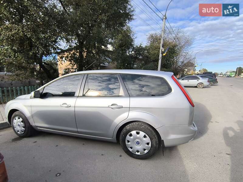 Универсал Ford Focus 2009 в Чемеровцах