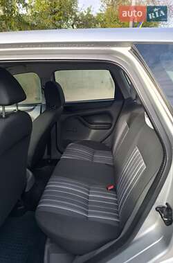 Универсал Ford Focus 2009 в Чемеровцах