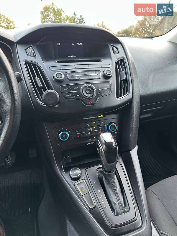 Хетчбек Ford Focus 2015 в Рівному фото 16 Хетчбек Ford Focus 2015 в Рівному