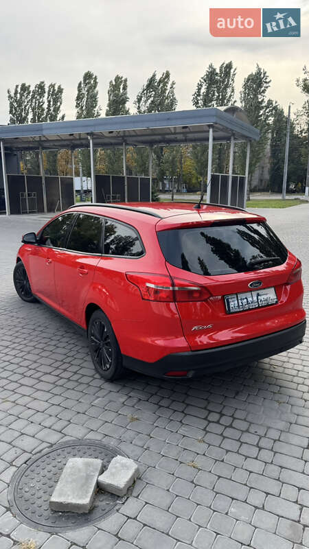 Универсал Ford Focus 2015 в Кременчуге фото 4 Универсал Ford Focus 2015 в Кременчуге