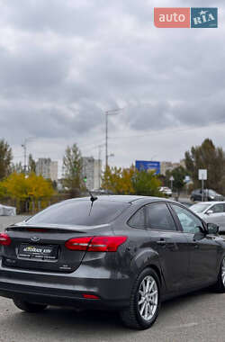 Седан Ford Focus 2016 в 