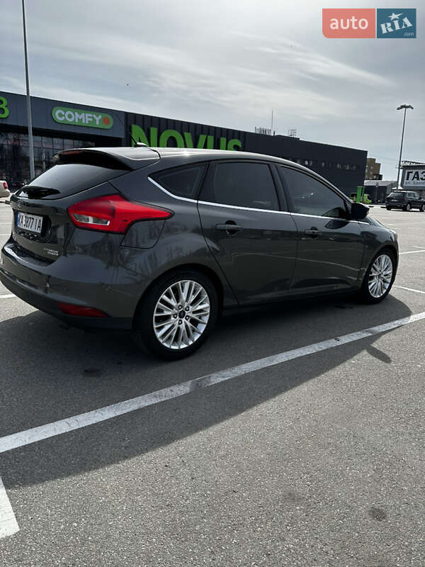 Хэтчбек Ford Focus 2015 в Киеве фото 4 Хэтчбек Ford Focus 2015 в Киеве