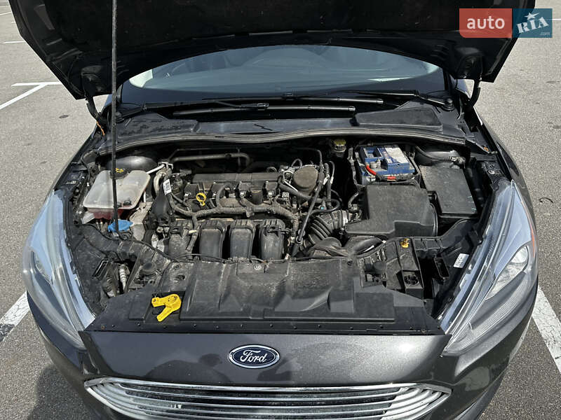 Хэтчбек Ford Focus 2015 в Киеве фото 8 Хэтчбек Ford Focus 2015 в Киеве