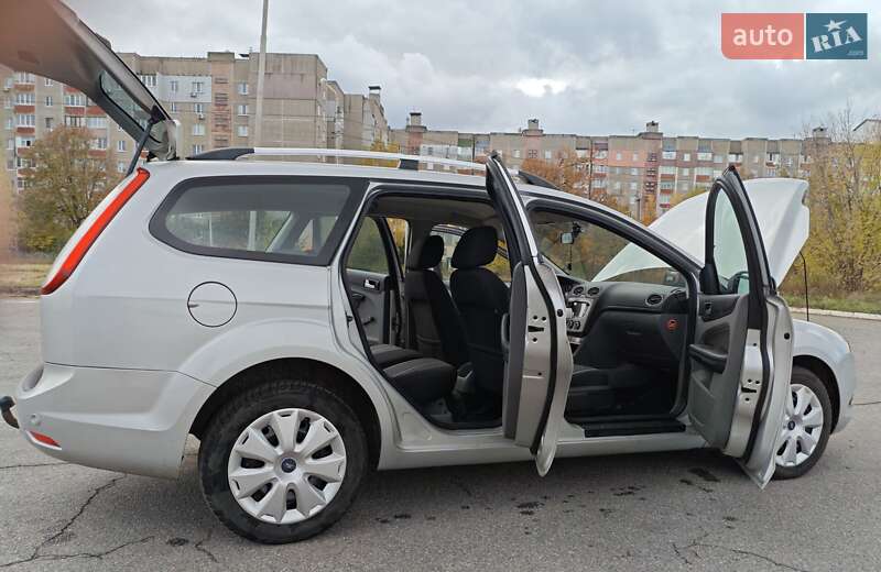 Універсал Ford Focus 2010 в Чернігові фото 9 Універсал Ford Focus 2010 в Чернігові