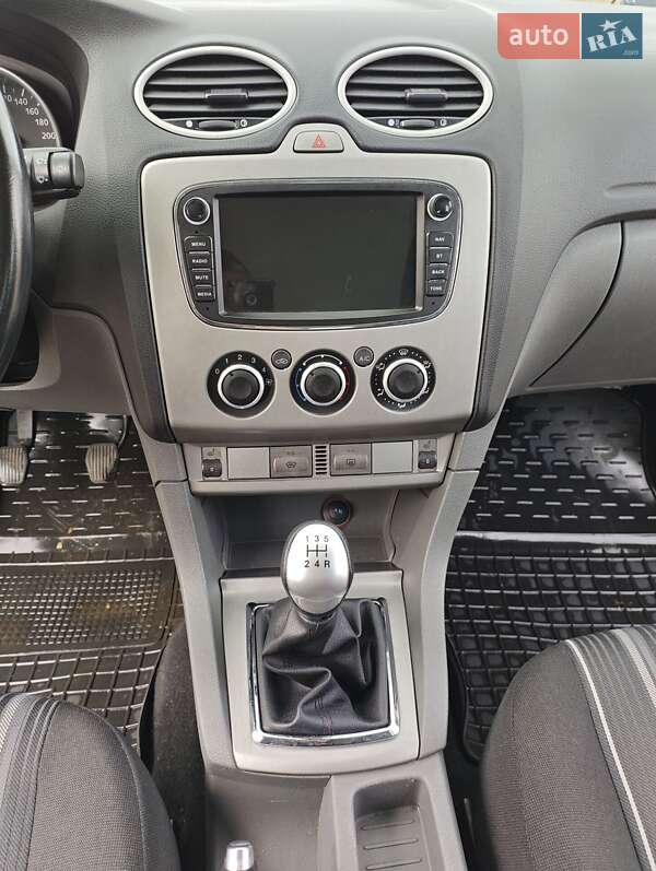 Універсал Ford Focus 2010 в Чернігові фото 15 Універсал Ford Focus 2010 в Чернігові