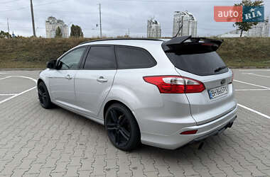 Універсал Ford Focus 2013 в  фото 13 Універсал Ford Focus 2013 в