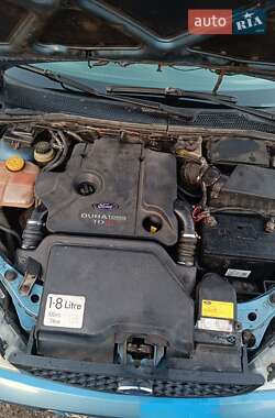 Універсал Ford Focus 2003 в  фото 10 Універсал Ford Focus 2003 в