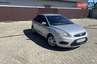 Хетчбек Ford Focus 2011 в  Хетчбек Ford Focus 2011 в