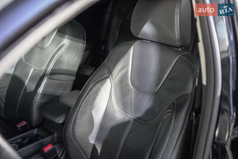 Хетчбек Ford Focus 2015 в Львові фото 16 Хетчбек Ford Focus 2015 в Львові