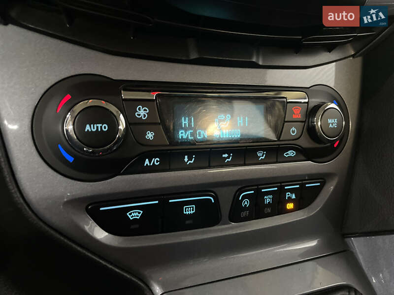 Хетчбек Ford Focus 2012 в Стрию