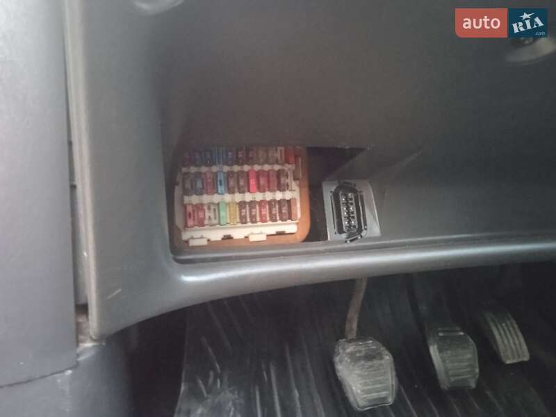 Хетчбек Ford Focus 2004 в Тернополі фото 14 Хетчбек Ford Focus 2004 в Тернополі