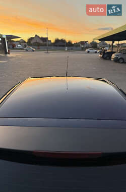 Хэтчбек Ford Focus 2011 в 