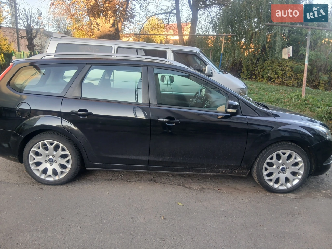 2010 Ford Focus - мініатюра 18